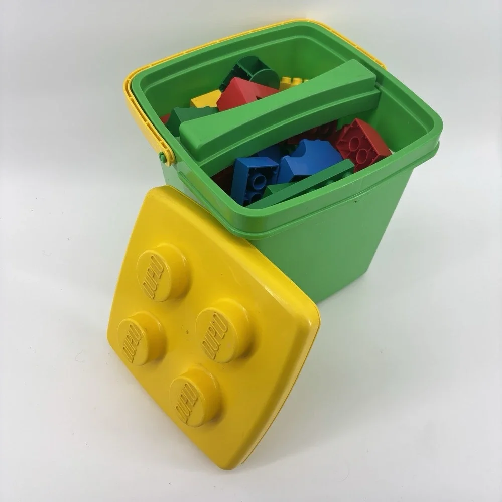Lego Duplo Green Bucket‎ / Yellow Lid + 60 Bricks 1992 Vintage
